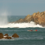 Bretagne-morbihan-quiberon-kayak-sillages-grosse-houle